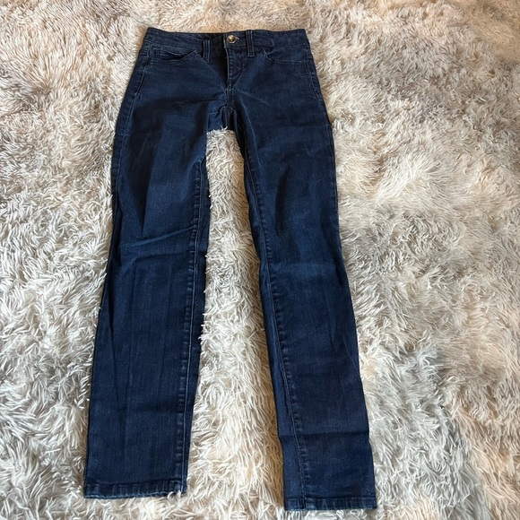 Tommy Hilfiger dark wash skinny jeans - Picture 2 of 4